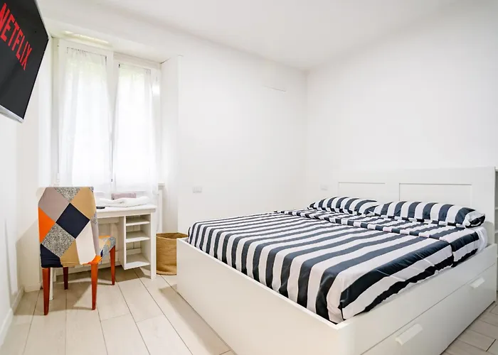 Vendégház Dimora Clodia-casa Intera Con Stanza Privata E Bagno In Condivisione *