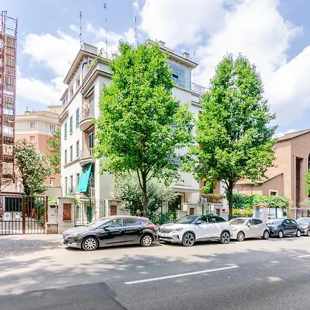 Affittacamere Dimora Clodia-casa Intera Con Stanza Privata E Bagno In Condivisione *