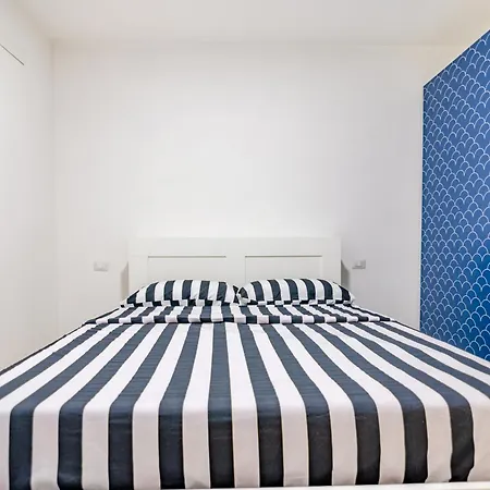 Pensionat Dimora Clodia-casa Intera Con Stanza Privata E Bagno In Condivisione